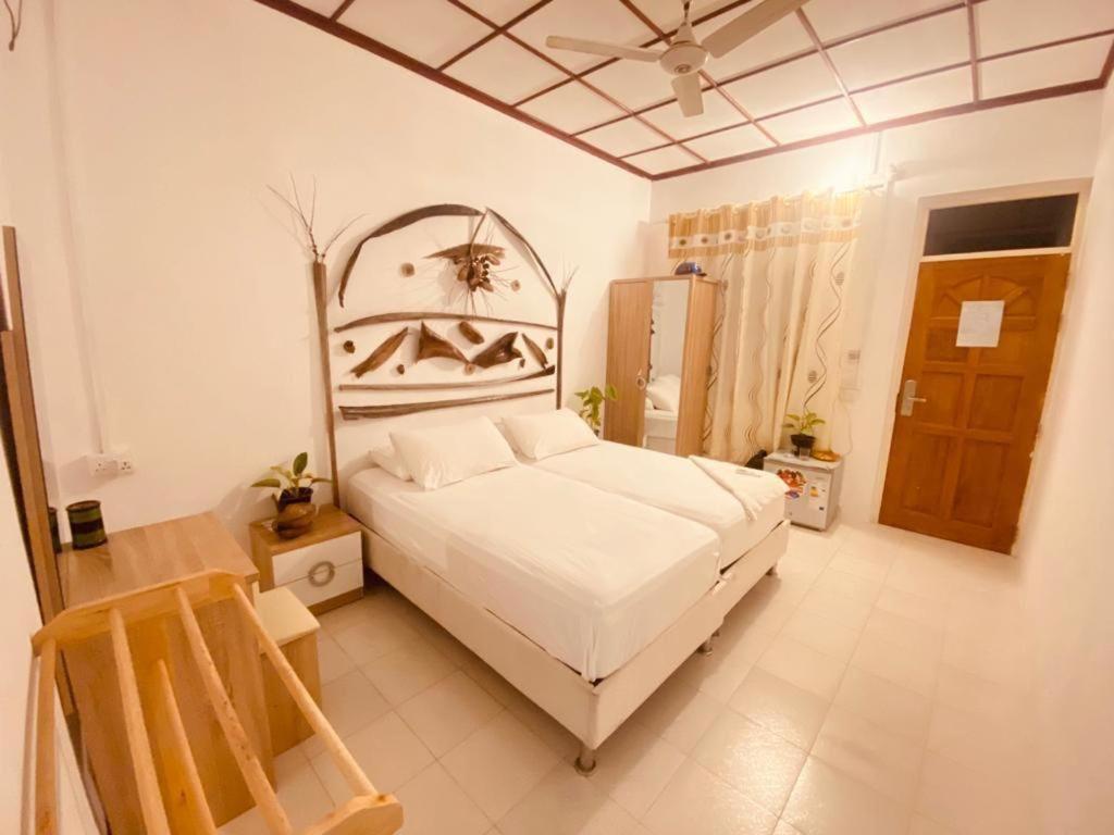 Fehendhoo Stay ภายนอก รูปภาพ