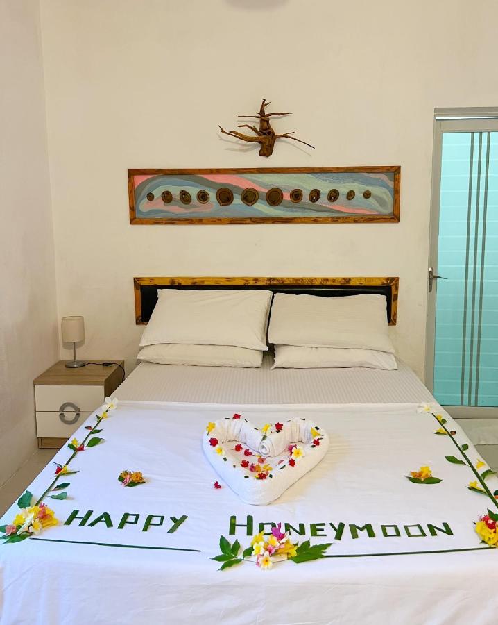 Fehendhoo Stay ภายนอก รูปภาพ